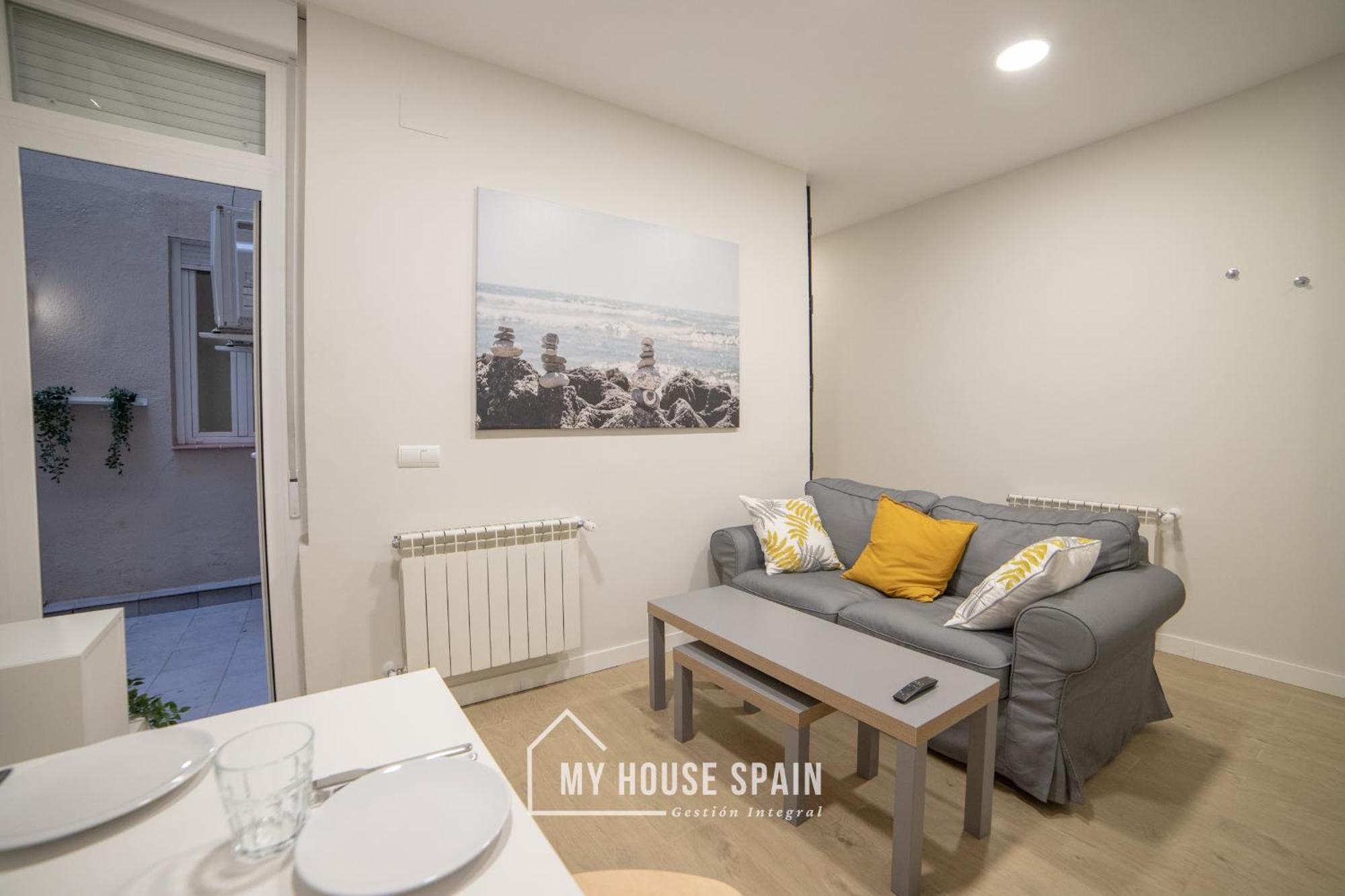 Myhousespain - Acogedor Piso Con Patio En Chamberi Madrid Exterior photo
